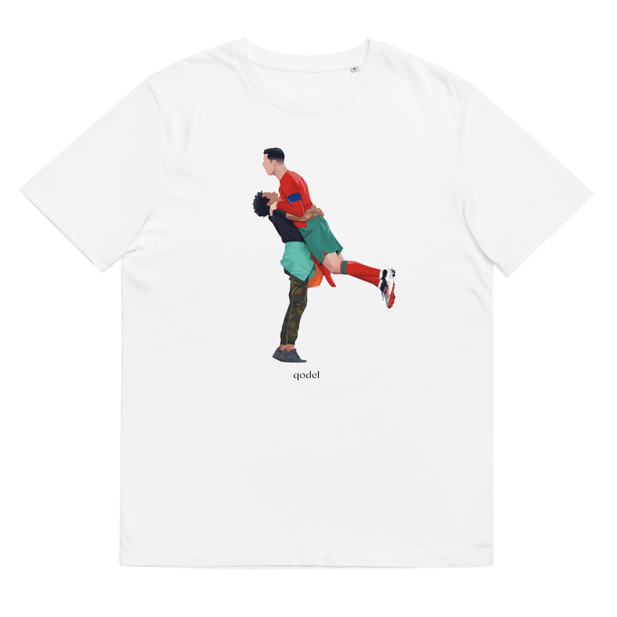 Fan gave Ronaldo a bear hug T-shirt